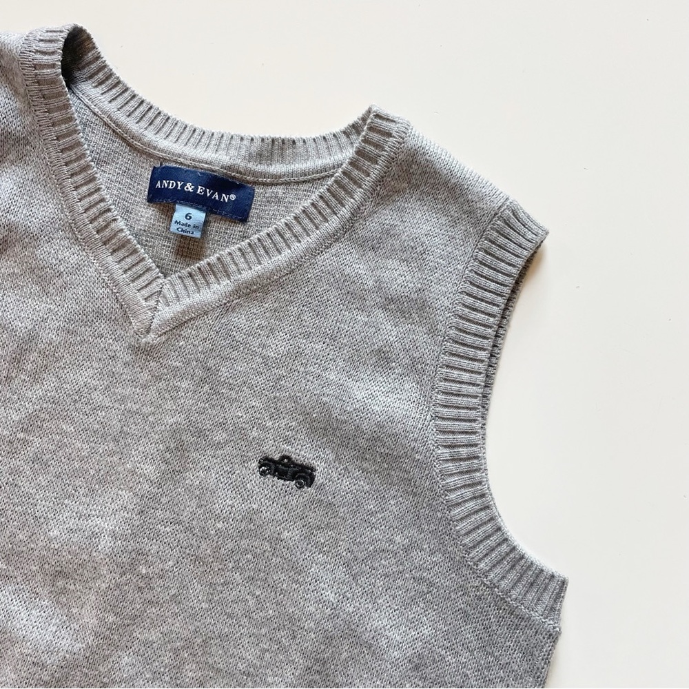 Andy & Evan Grey Sweater Vest | Size 6